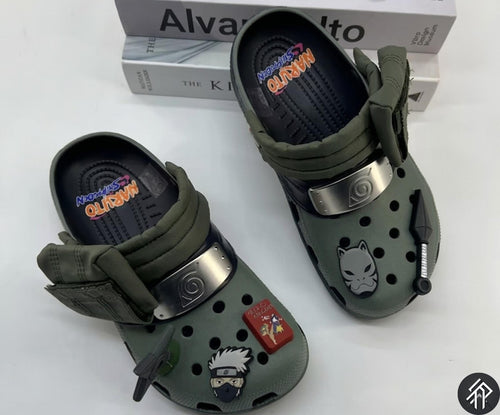 Crocs Personnalisées Unisexe Kakashi avec Pins Jibbitz Shinobi mode pour l'été